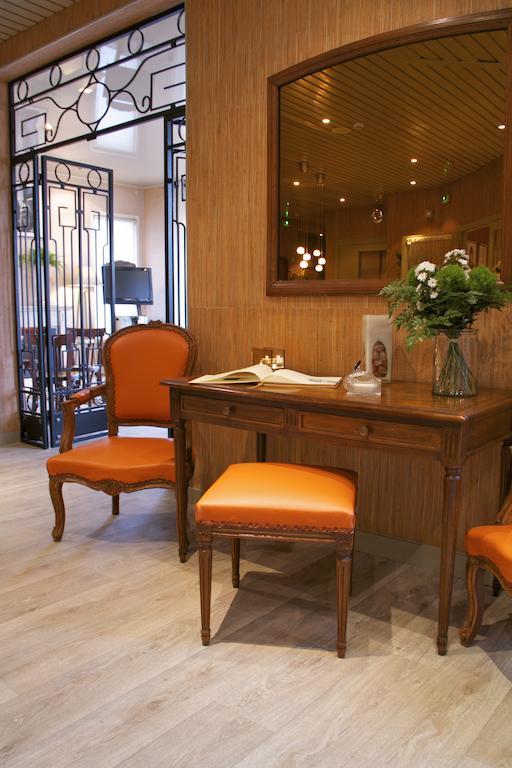 Hotel Sully Nogent-le-Rotrou Bagian luar foto