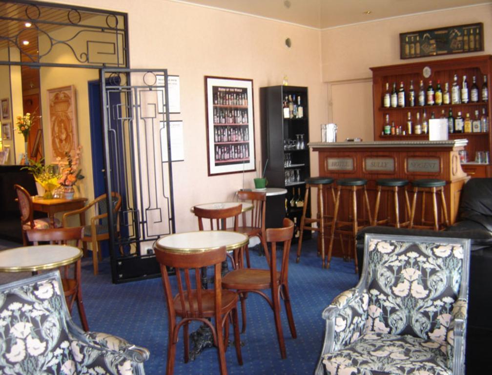Hotel Sully Nogent-le-Rotrou Bagian luar foto